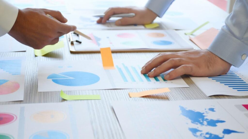 Why the BBA Program at DDUMC is the Best Choice for Aspiring Business Leaders? 